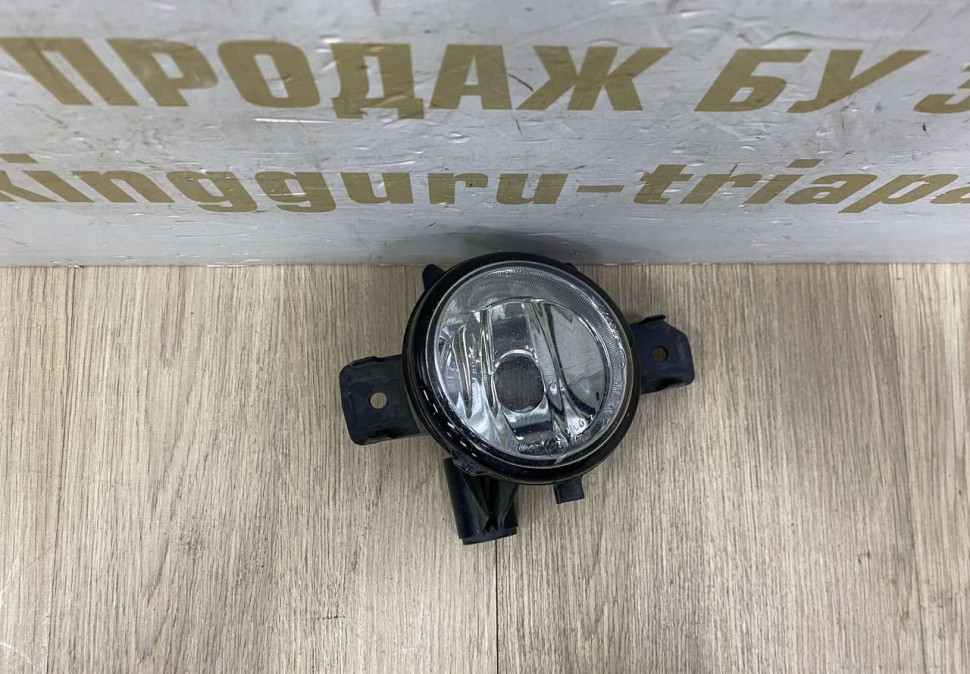 Фара противотуманная правая BMW X5 E70 OEM 63177184318 Фара противотуманная правая BMW X5 E70 OEM 63177184318