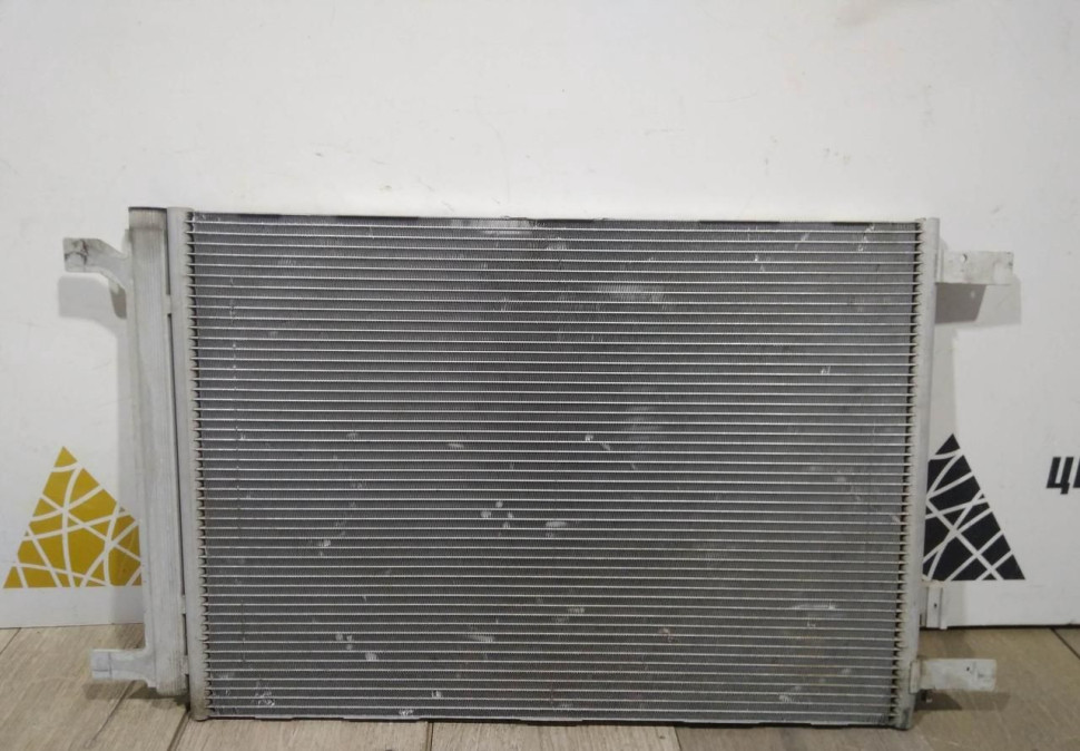 Радиатор кондиционера бу Skoda Octavia A7 OEM 5Q0816411BG