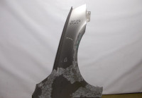 Крыло переднее правое бу Skoda Octavia A7 OEM 5E0821106A