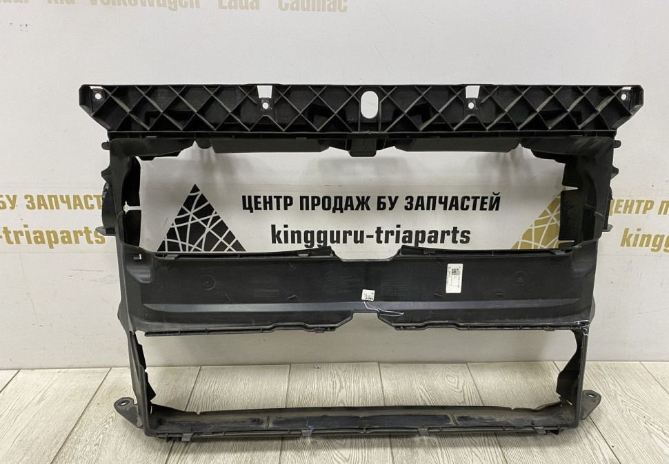 Воздуховод радиатора BMW X2 F39 OEM 51747435771 Воздуховод радиатора BMW X2 F39 OEM 51747435771