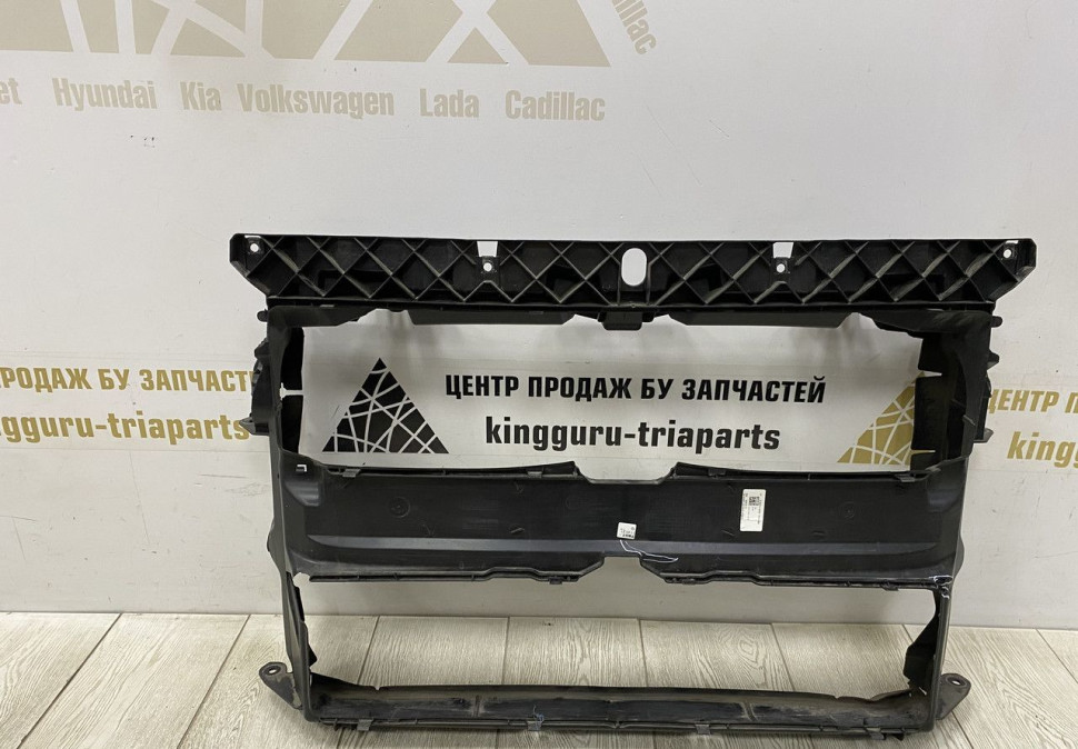 Воздуховод радиатора BMW X2 F39 OEM 51747435771 Воздуховод радиатора BMW X2 F39 OEM 51747435771