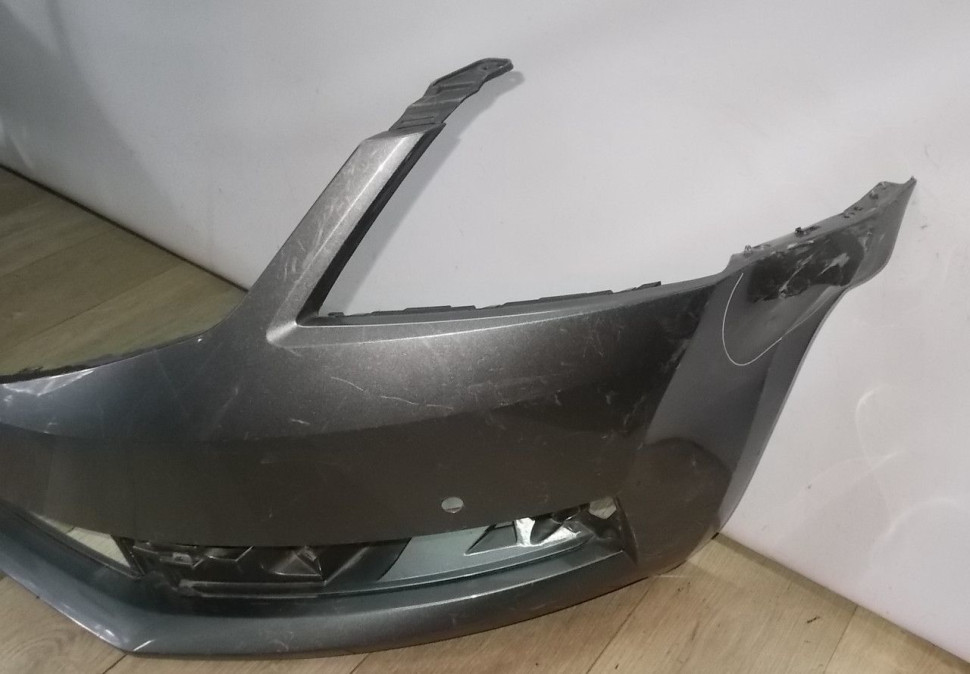 Бампер передний бу Skoda Octavia A7 рестайлинг OEM 5EU807221F Бампер передний бу Skoda Octavia A7 рестайлинг OEM 5EU807221F
