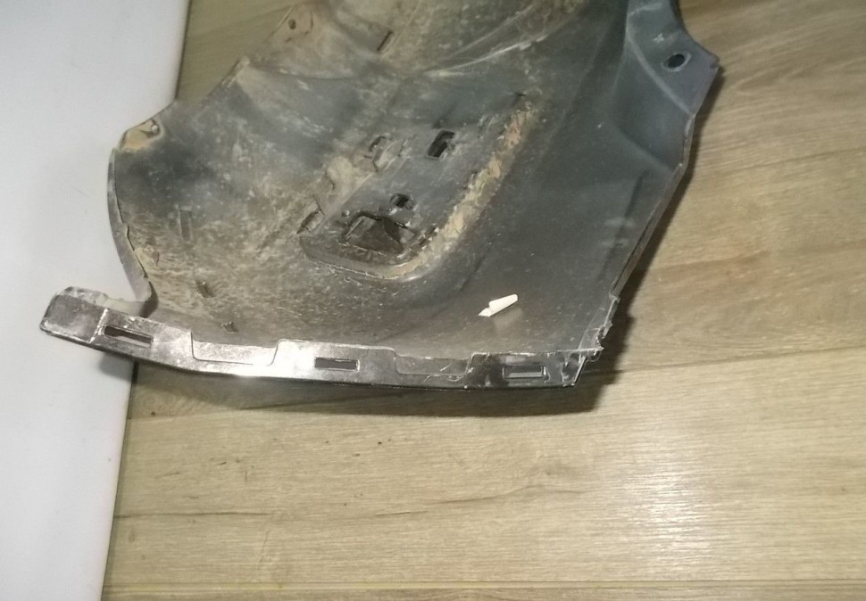 Бампер задний бу Renault Sandero Stepway 2 OEM 850229678R (скл-3) Бампер задний бу Renault Sandero Stepway 2 OEM 850229678R (скл-3)