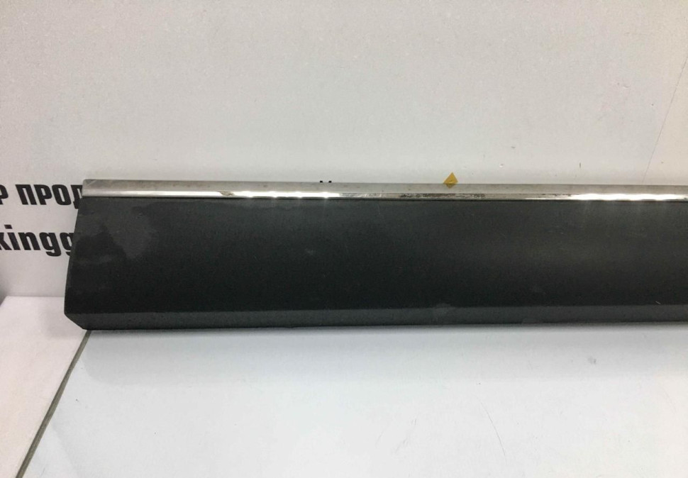 Молдинг двери передний правый Renault Arkana OEM 801864255R