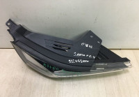 Ходовой огонь Габарит правый LED Hyndai Santa Fe 4 oem 92208s1000 (слом.1креп.)