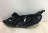 Ходовой огонь Габарит правый LED Hyndai Santa Fe 4 oem 92208s1000 (слом.1креп.)