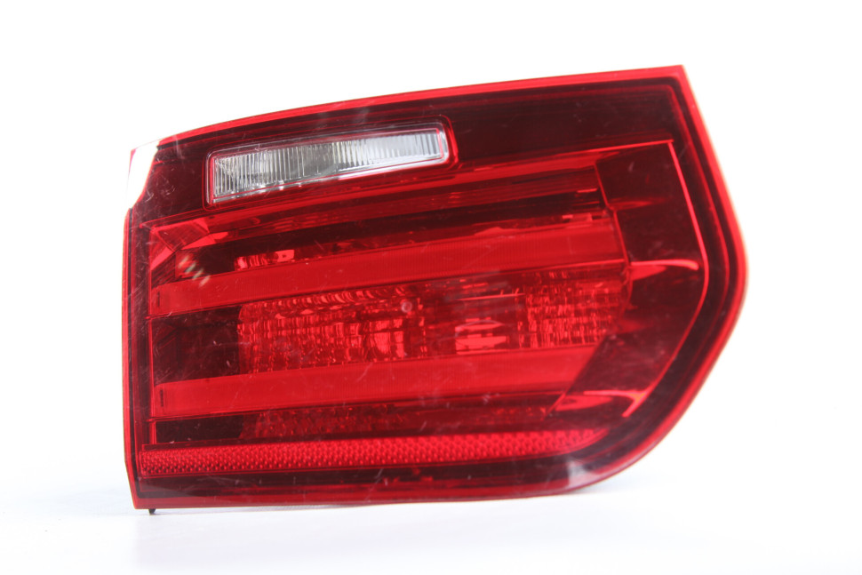 Фонарь левый внутренний бу BMW 3 F30 рест OEM 63217259915 Фонарь левый внутренний бу BMW 3 F30 рест OEM 63217259915