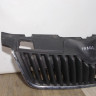 Решетка радиатора бу Skoda Fabia 2 OEM 5J0853668C