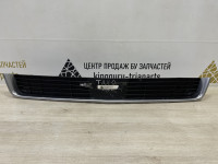 Решетка переднего бампера Cadillac Escalade 4 2014 OEM 23181987