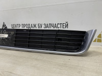 Решетка переднего бампера Cadillac Escalade 4 2014 OEM 23181987