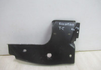 Косынка задняя правая Volkswagen Transporter T5 oem 7h0813917